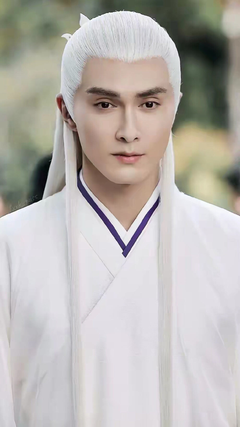 6位长得像“混血儿”的男星，个个浓眉大眼，实打实的中国美男子