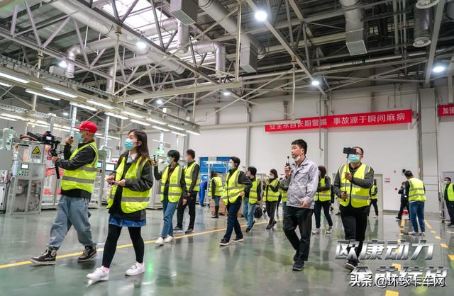 欧马可轻卡2.8t148马力（欧康2.5L蓝牌轻卡专属动力正式发布）(7)