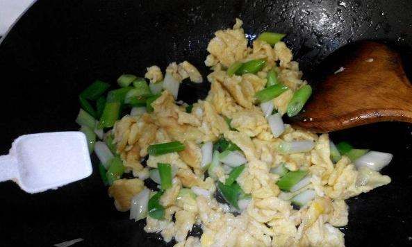 什么菜可以炒鸡蛋,鸡蛋炒什么菜好吃又简单图6