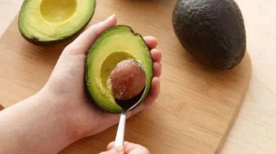 ​牛油果核能生吃,牛油果核能吃吗怎么吃