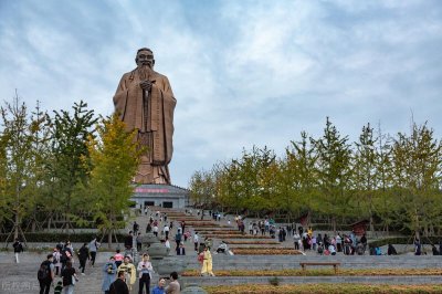 ​有教无类是谁提出的(《论语》教育智慧：有教无类，人人可教)