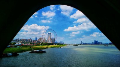 ​江西南昌旅游景点攻略（以南昌为中心，教你怎么合理地游玩江西各大景点）