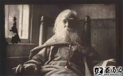 ​为什么沃尔特·惠特曼是一个具有争议的诗人
