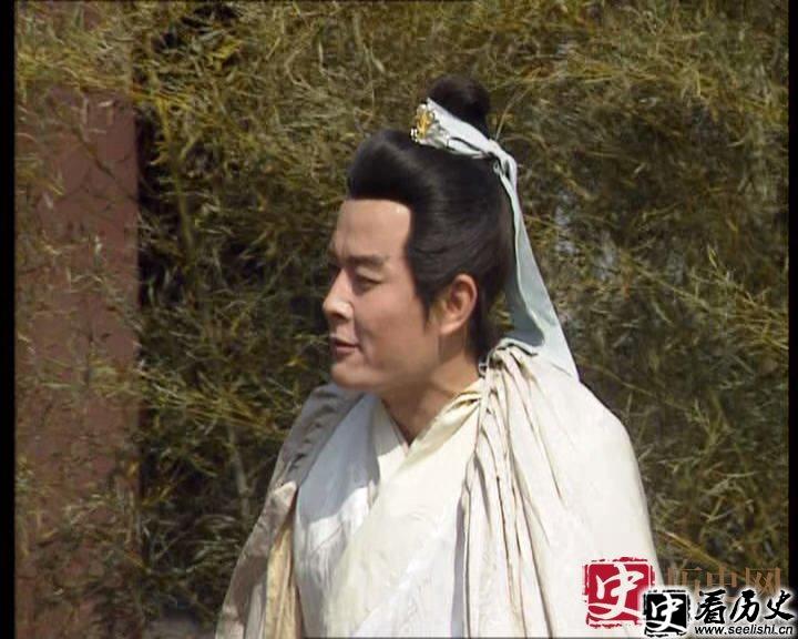周瑜简介 周瑜是个什么样的人