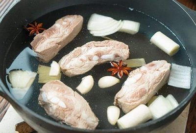 ​刘邦和项羽在鸿门宴上都吃什么菜?
