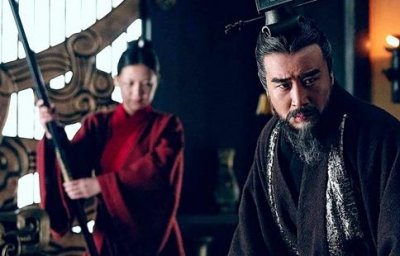 ​曹操杀孔融和杨修是因为气量太小么?