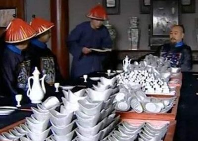 ​清朝官员退休后每年有50两银子 相当于现在多少钱