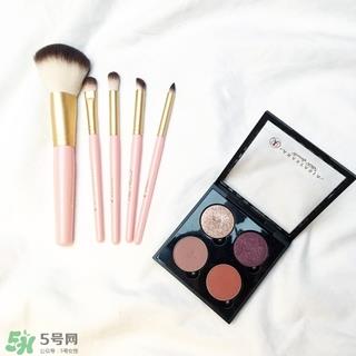 anastasia眼影多少钱？anastasia眼影试色专柜价格