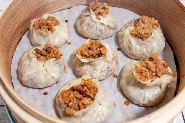 烧麦有点酸是不是变味了 烧麦放一晚上会坏吗