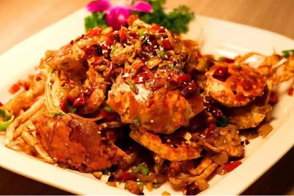 香辣蟹用火锅底料还是豆瓣酱 香辣蟹的做法和配方