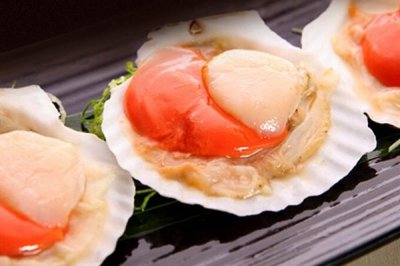 ​扇贝为什么有些是红色 是扇贝的生殖腺