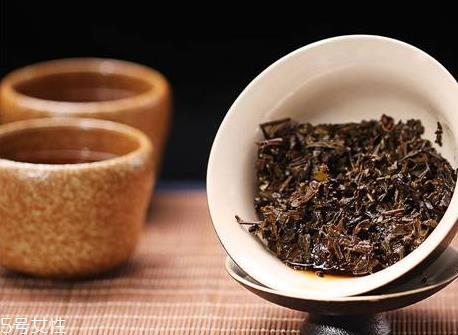 黑茶长虫还能喝吗 黑茶长虫怎么处理