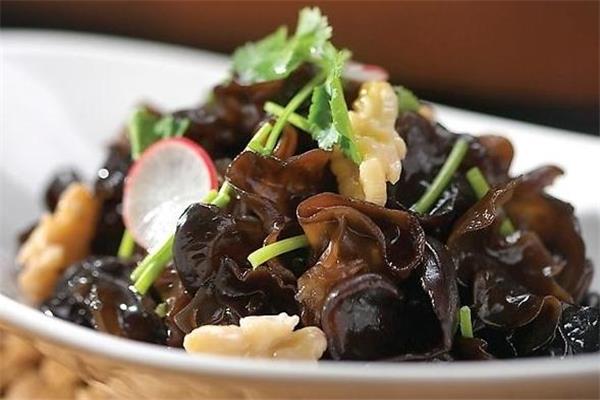 石耳多少钱一斤 价格跨度很大