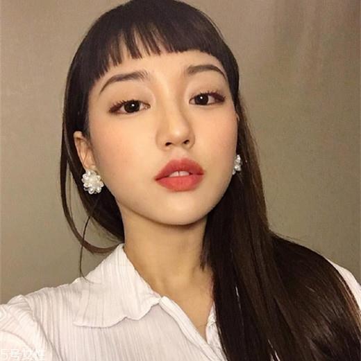 二次元刘海适合什么发型？让你个性十足