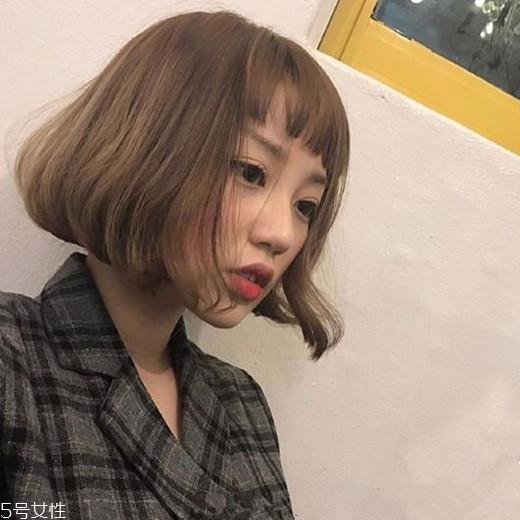 二次元刘海适合什么发型？让你个性十足