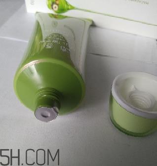 诗婷露雅坚果晚安冻膜什么功效？适合肤质？