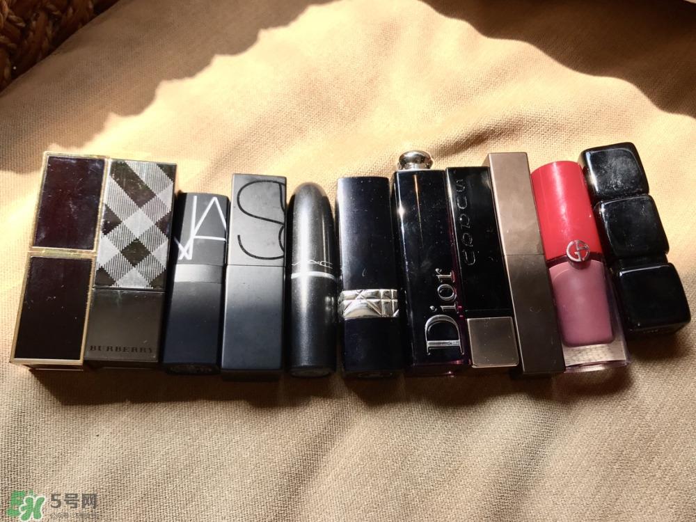 秋冬口红适合什么的颜色 适合秋冬的口红颜色