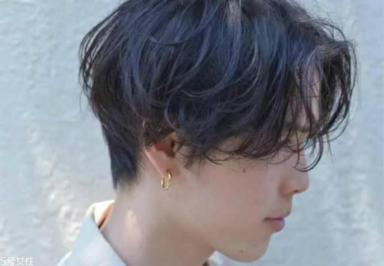 男生烫发有几种烫法 3种基础烫发要了解