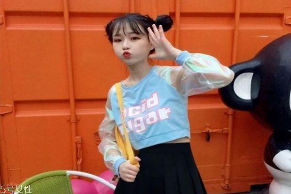 扎什么头发显气质 显气质的扎发型女