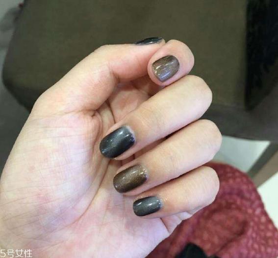 好看的红色系美甲推荐 猫眼美甲