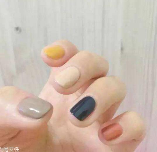 好看的红色系美甲推荐 猫眼美甲