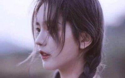 ​都说喜欢一个人眼神藏不住，怎么看出来她喜欢我？