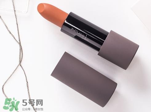 口红怎么厚涂好看_口红厚涂的技巧 