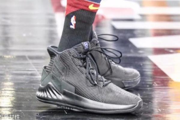 罗斯9适合打什么位置 一定要适合自己