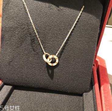卡地亚双环项链多少钱 环环相扣的浪漫