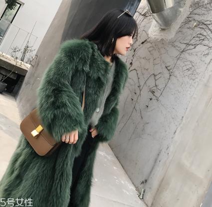 皮草可以用吹风机吹吗？要分情况对待