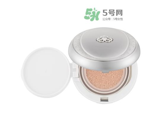 whoo后拱辰享雪玉凝水氛光彩气垫粉底液多少钱_专柜价格_色号