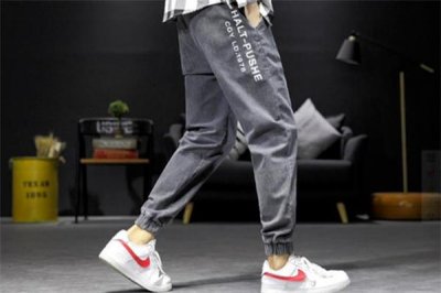 ​男生春天穿什么裤子显腿长 男生春季裤子穿搭