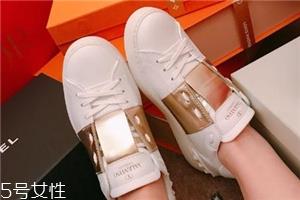 华伦天奴鞋子磨脚吗？穿上它你就是仙女