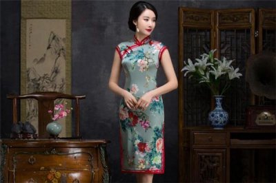 ​穿旗袍怎样不显肚子 穿旗袍怎么显身材