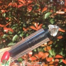 娇兰小黑裙003好看吗？娇兰小黑裙唇膏003试色