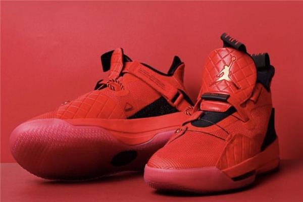 aj33磨足弓怎么解决 和自动鞋带系统有关