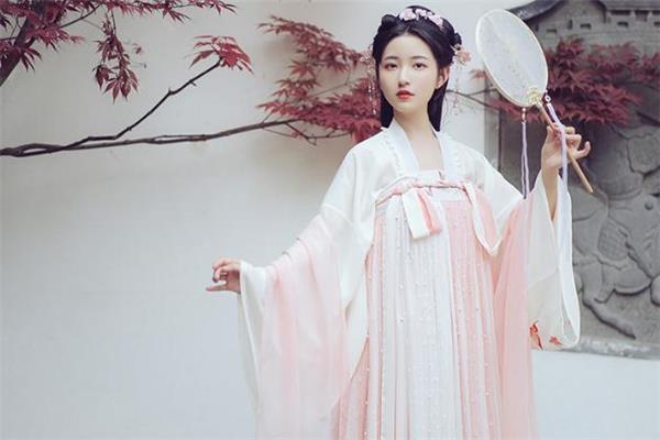 汉服山的和正的有什么区别 汉服山正怎么分