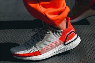 ​阿迪达斯ub19适合跑步吗 ub19跑步测评