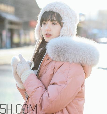 鹅绒羽绒服大概多少钱？白鹅绒羽绒服多少钱一件？