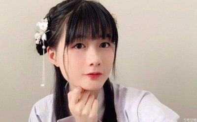 ​汉服编发教程 简单易学的汉服发型