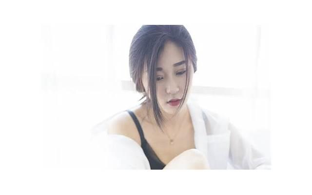 男方家暴离婚了，女方是不是能有赔偿