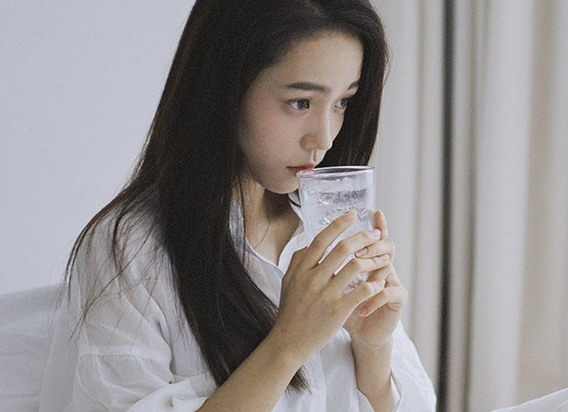 晚上和女生聊哪些话题，怎么聊能推进关系？