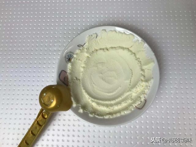 伊利金领冠菁护奶粉配方表（伊利金领冠珍护2段奶粉测评）(8)