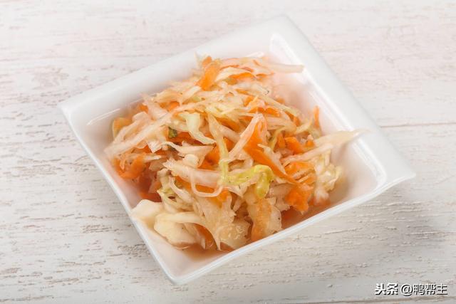 腌制各种泡菜的做法（泡菜怎么做口感更爽脆）(2)