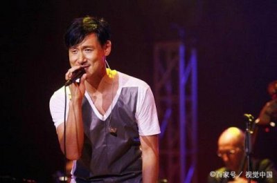 ​让人想哭的十大情歌(10首催人泪下的伤感情歌推荐)