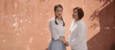 ​贾玲骗了大家，《你好，李焕英》的决胜牌，根本不是母女情