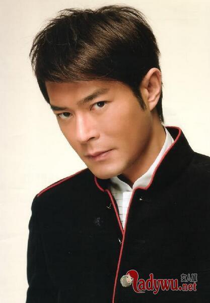 古天乐承认艾滋病是真的假的 为什么要去晒黑皮肤