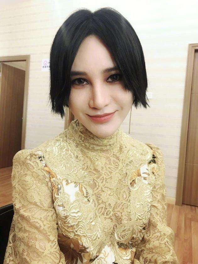 曾舜晞和尚雯婕老公是什么关系（黑心尚雯婕与天娱对簿公堂）(22)