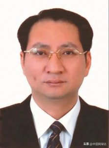 ​胡玖明任孝感市委副书记（图丨简历）