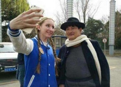 ​大衣哥真的退出娱乐圈了吗？其实是“人在江湖身不由己”